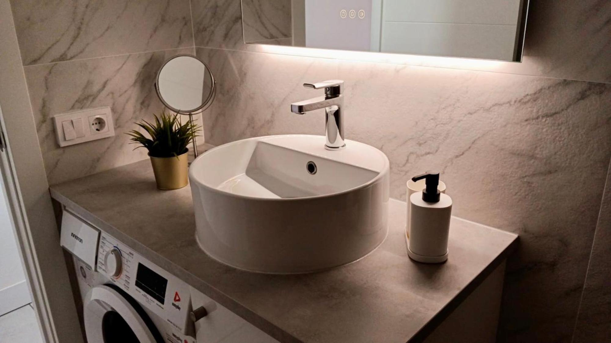 Yumbo Sunset Suite Tanife - Next To Yumbo ปลายา เดล อิงเกลส ภายนอก รูปภาพ